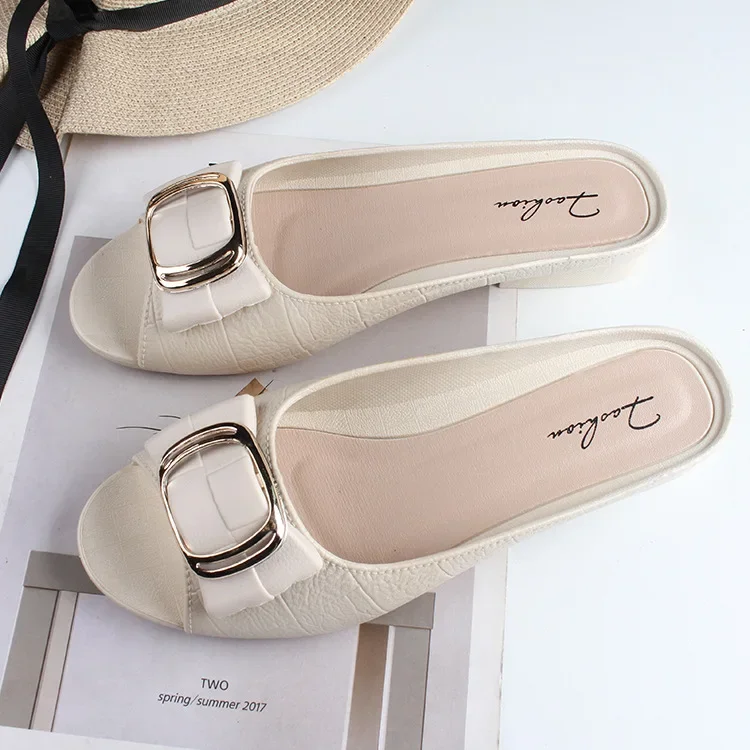 Lee más sobre el artículo Zapatillas de verano para Mujer, zapatos de playa informales con pun
