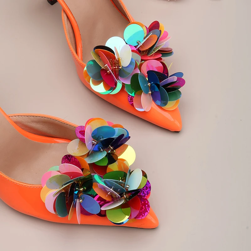 Lee más sobre el artículo Juego de clips para zapatos de boda, hebillas de flores con cuentas