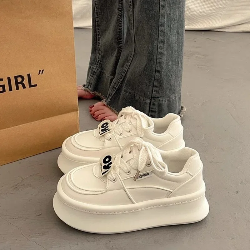 Lee más sobre el artículo Zapatos elevados de 5,5 Cm para mujer, Zapatillas informales, calzad