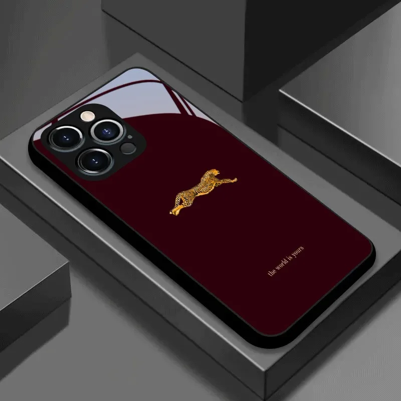Lee más sobre el artículo Funda de teléfono de vidrio templado con patrón de leopardo rojo vin