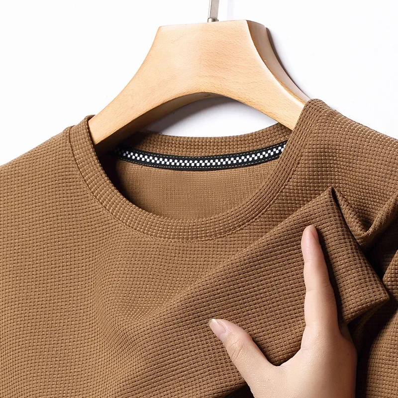 Lee más sobre el artículo Nueva camiseta de manga corta con cuello redondo y gofres de verano