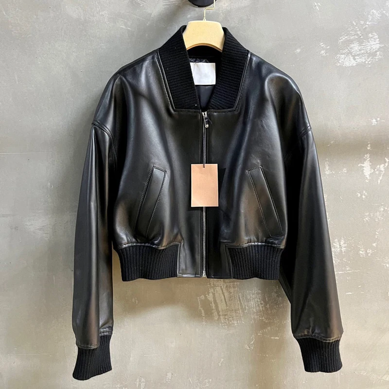 Lee más sobre el artículo Chaqueta de Cuero Genuino para Mujer, Nueva Colección 2026, Estilo U