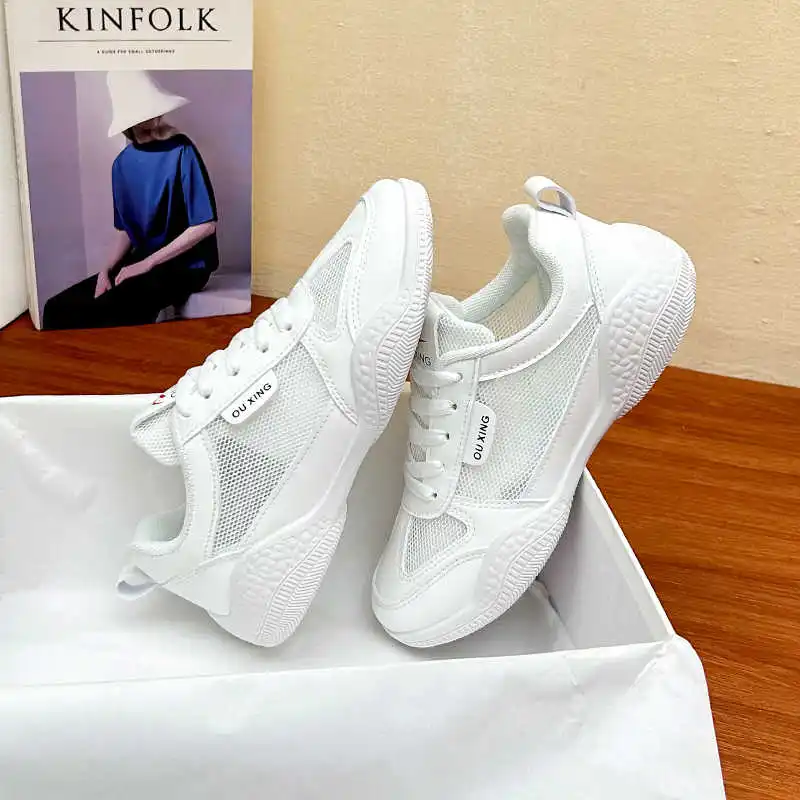 Lee más sobre el artículo Zapatillas de deporte de lujo con suela antideslizante de cuero PU p